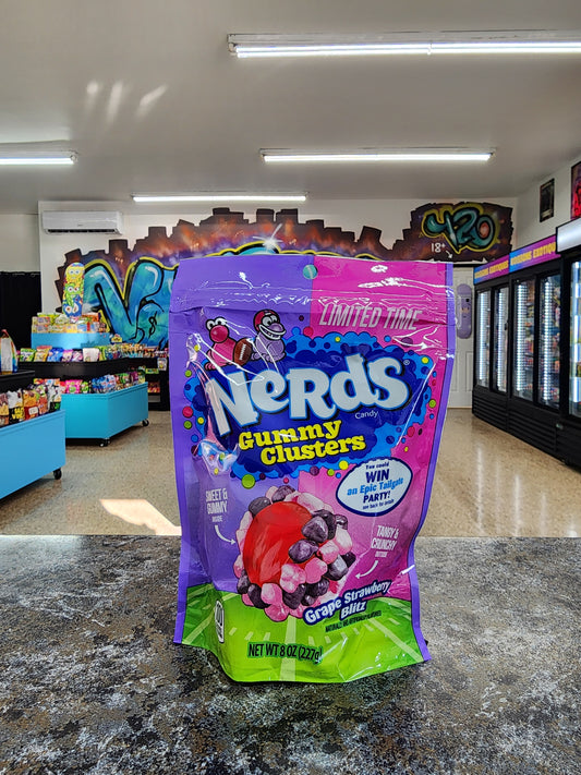 Nerds gummy clusters grape strawberry blitz 226g