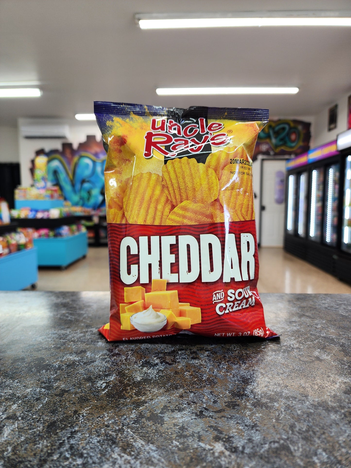 Uncle Ray's Cheddar & sour cream