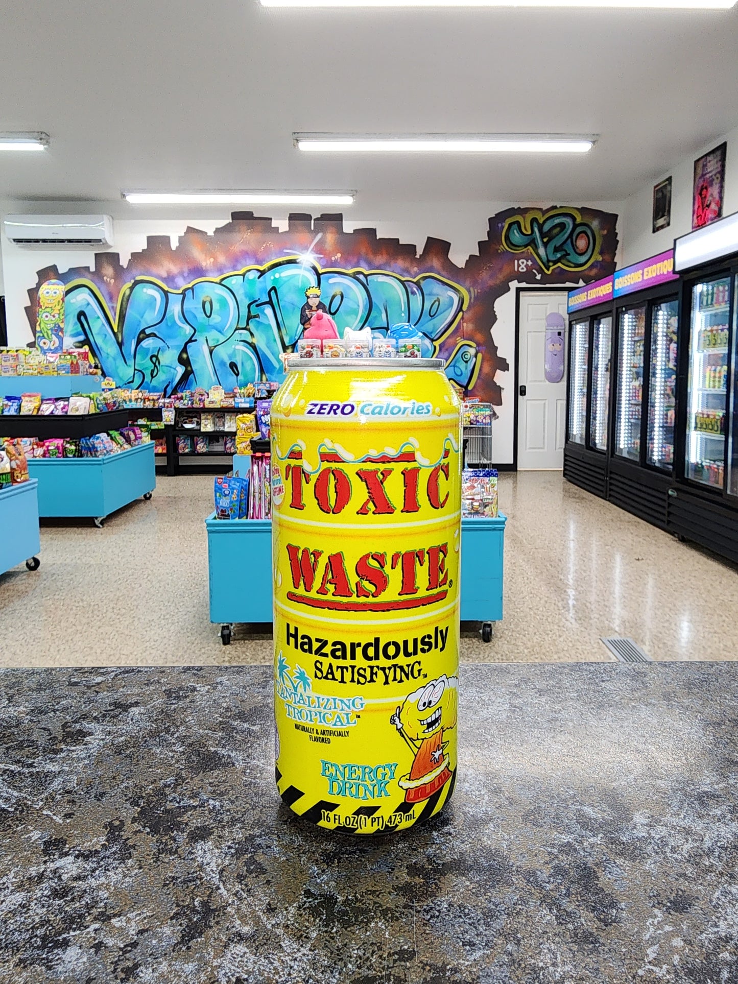 Toxic waste tropical energy drink 473ml