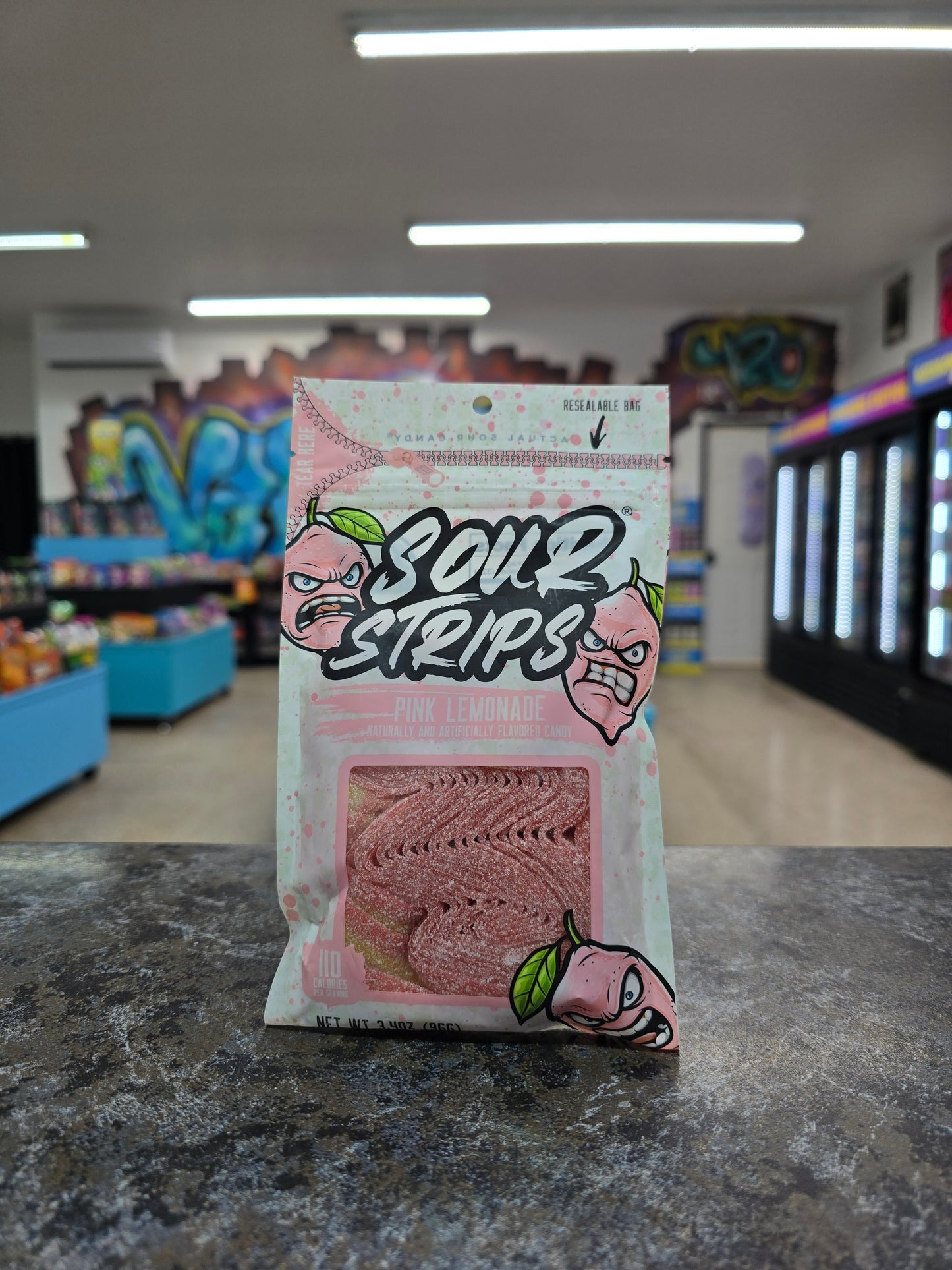 Sour strips Pink lemonade 96g